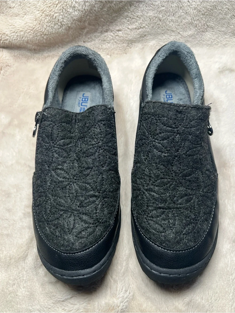 JBU by Jambu womens size 9